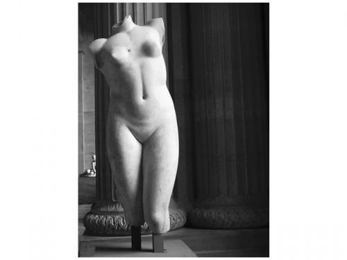 静かなる彫像ー Musée du LouvreにてⅠ